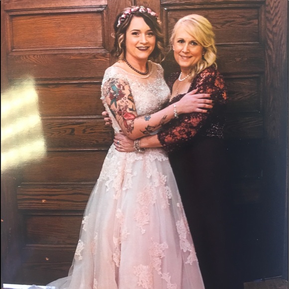 Meet your Posher, Kelly - Picture 1 of 1